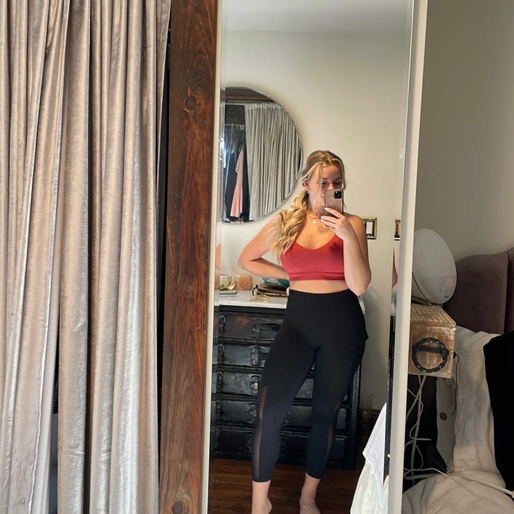 Fabletics Leggings Size Small - image 1